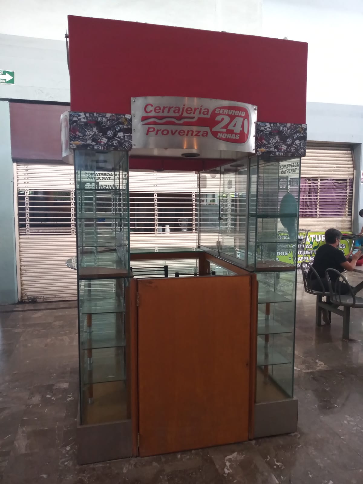 cplaza centro sur KIOSKO